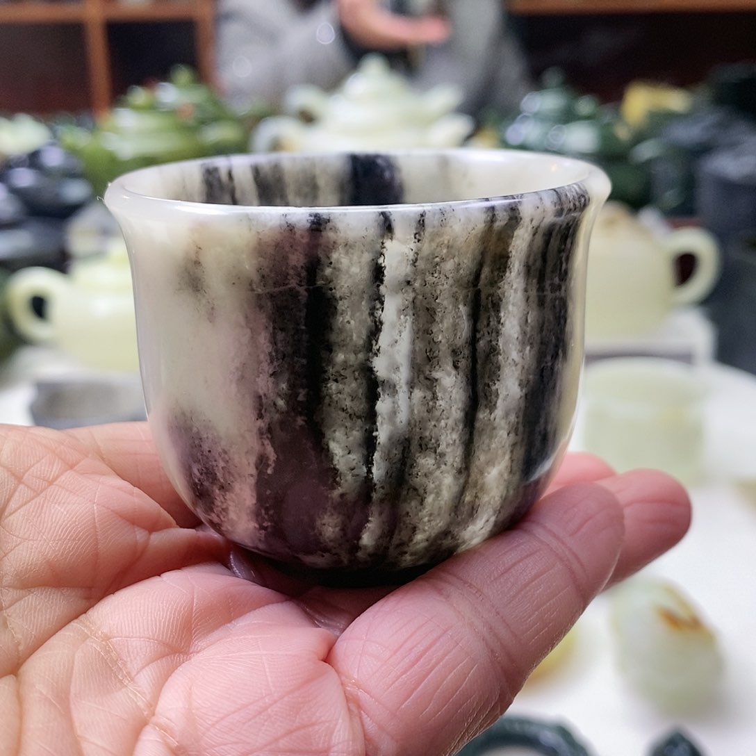 和田玉茶杯未镶嵌