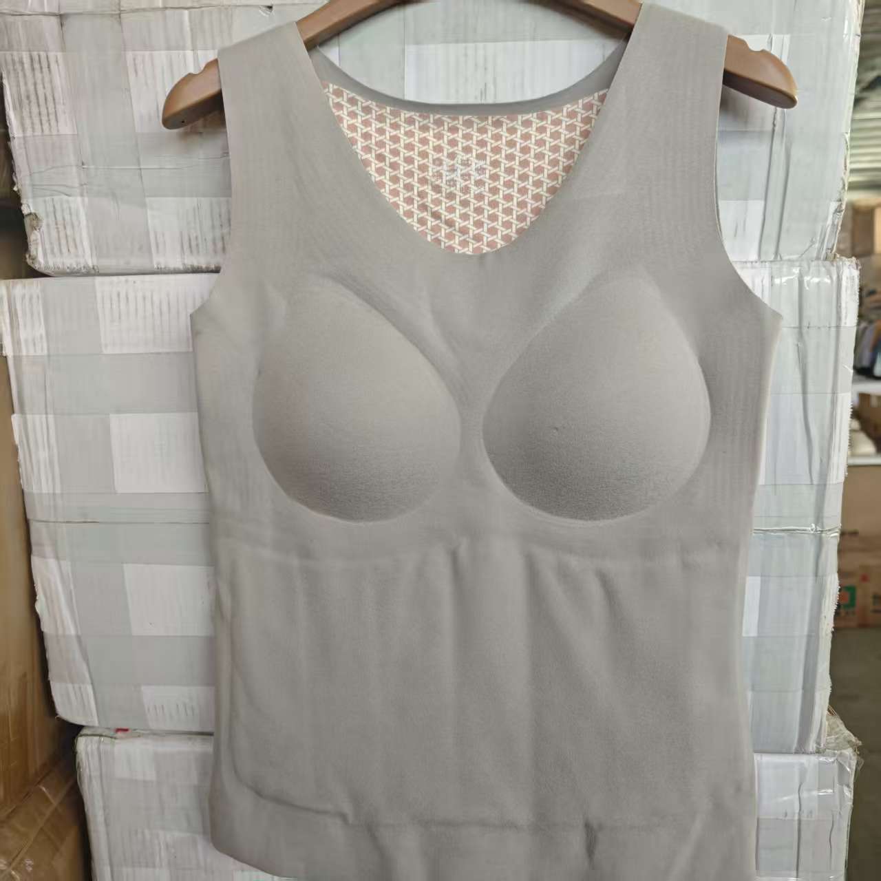 女士冬季100羊毛贴片背心2440