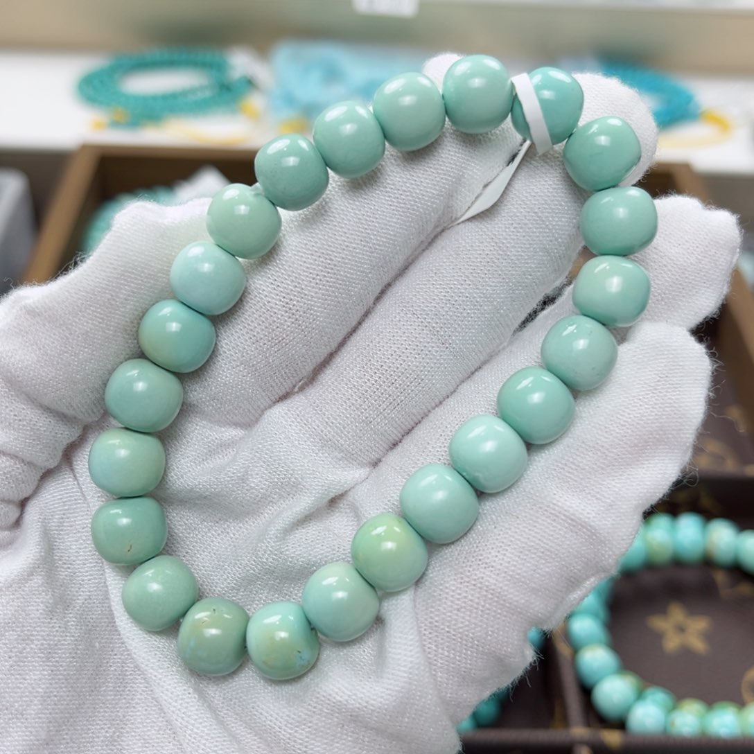 绿松石绿松石未镶嵌