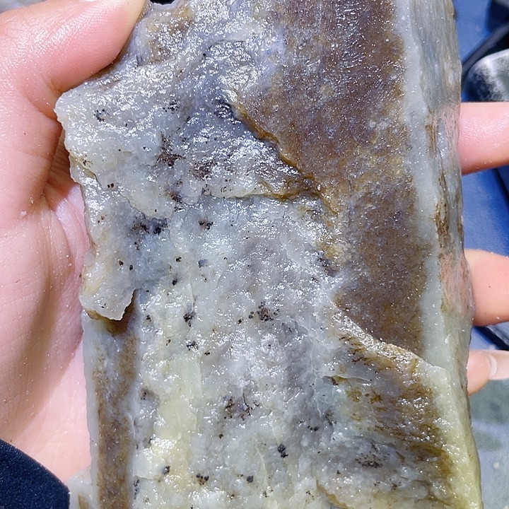 和田玉未镶嵌珠宝半成品