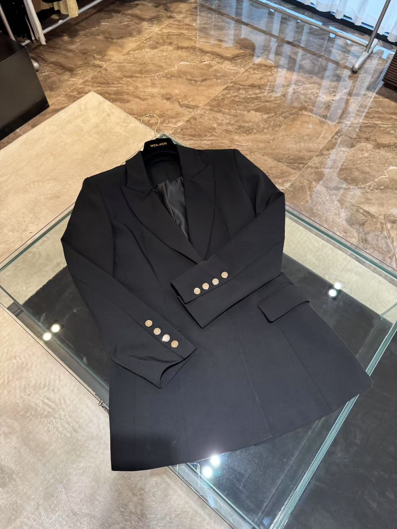 WW2025新款女士时尚休闲春季黑色外套241015