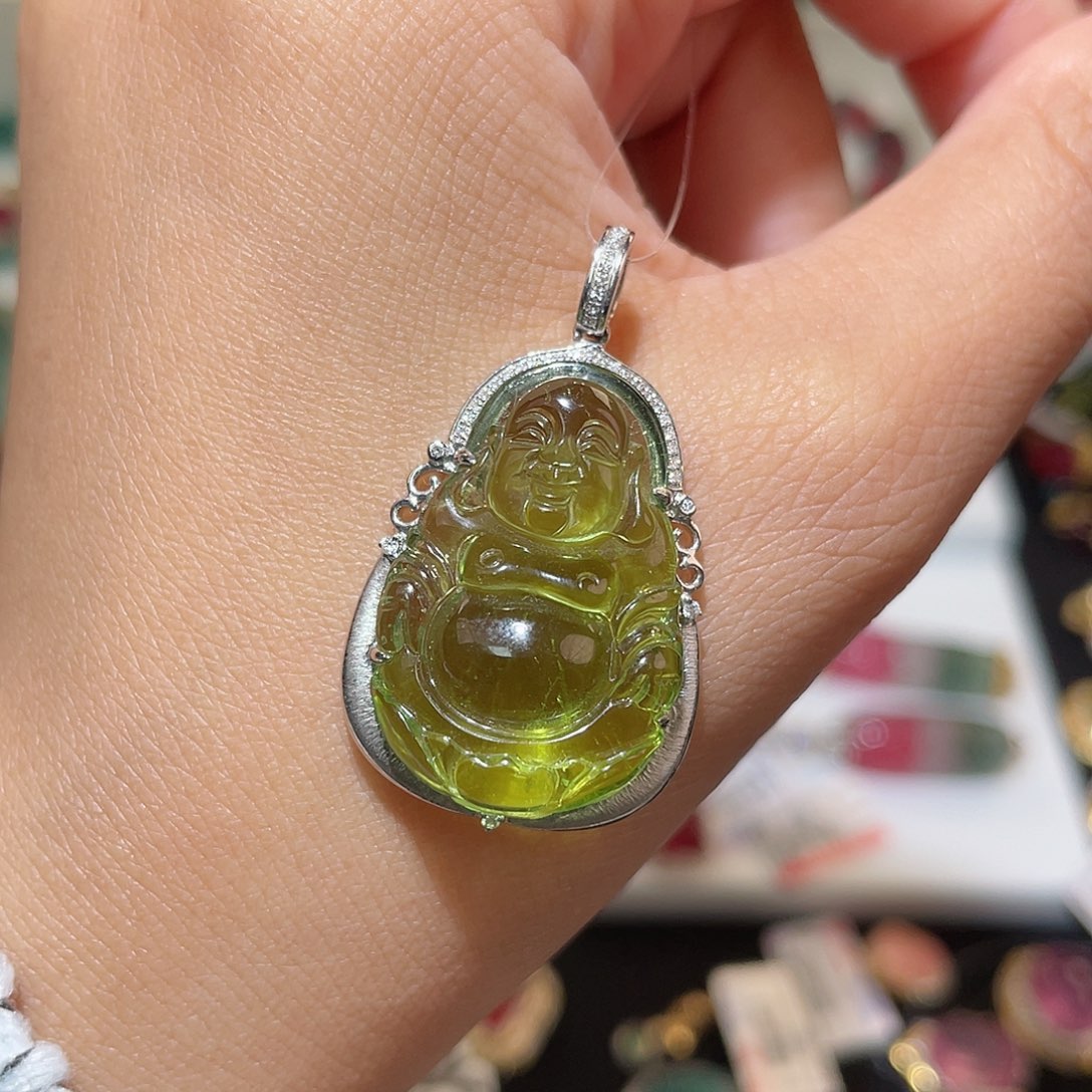 绿色碧玺吊坠(不含链)18K金镶嵌 佛公