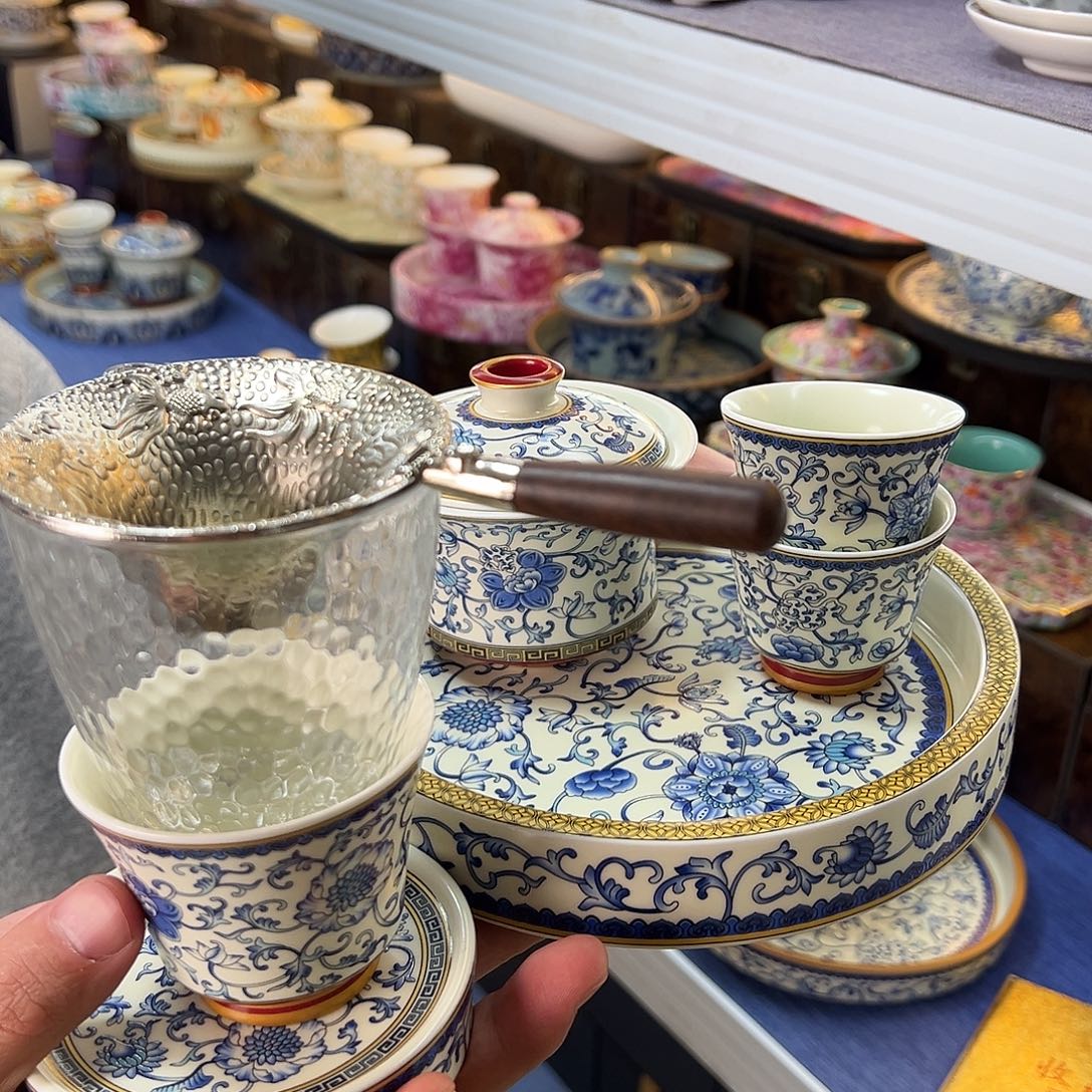 我们的目标是成为一个优秀的人