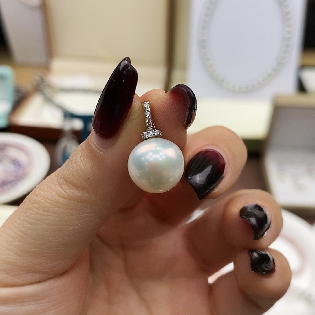 银S925镶嵌颈饰淡水珍珠