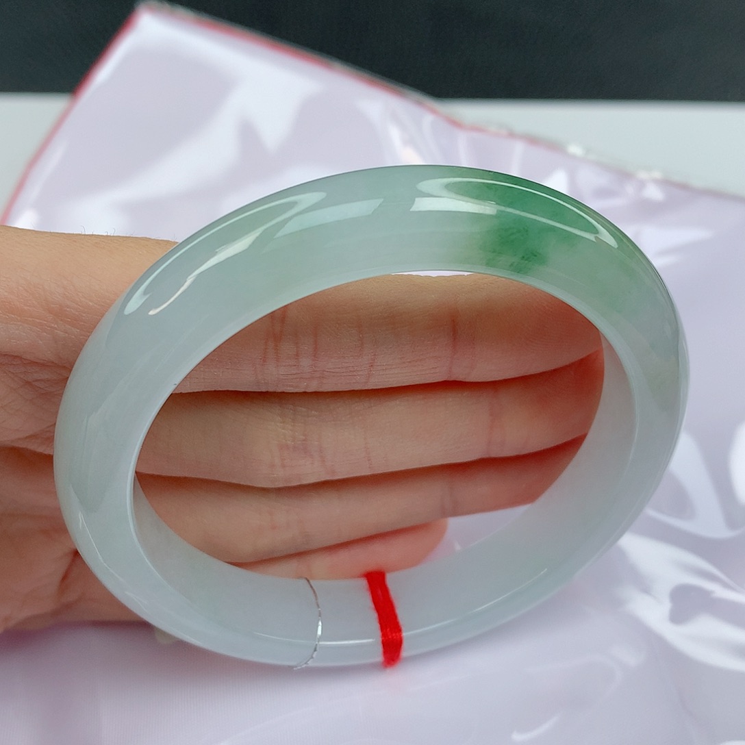 翡翠手镯未镶嵌58.6正圈冰透耐看