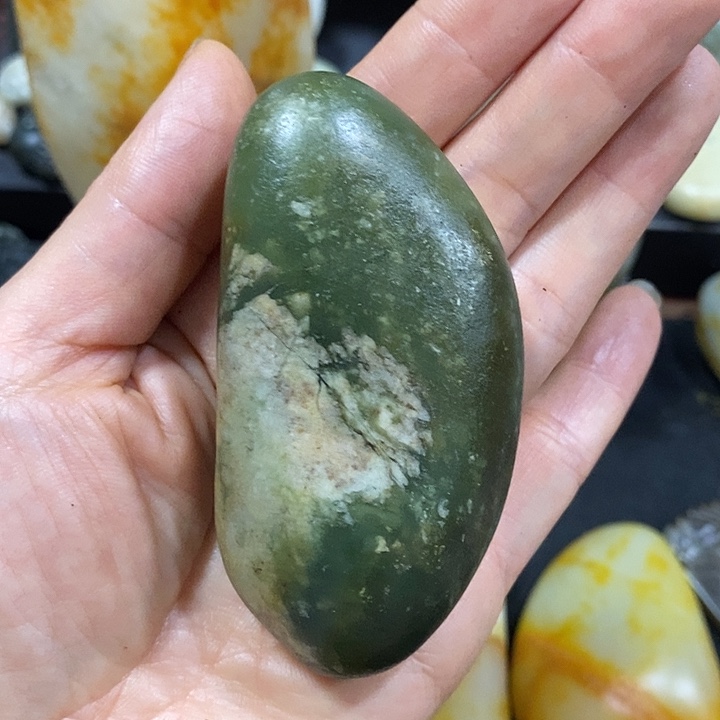 未镶嵌和田玉（糖玉）挂件
