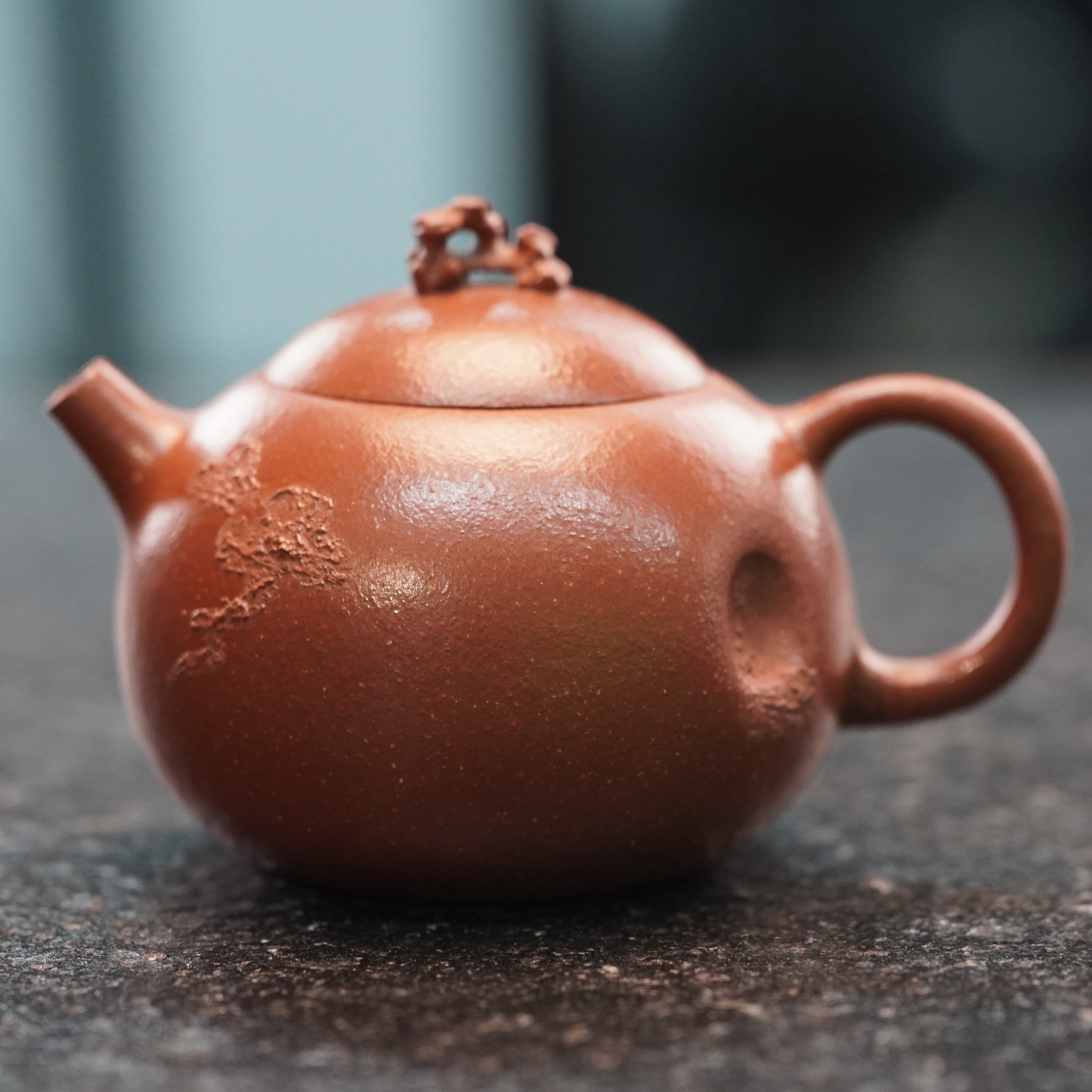 lot.20853 李志成 降坡泥太湖石西施壶 120cc