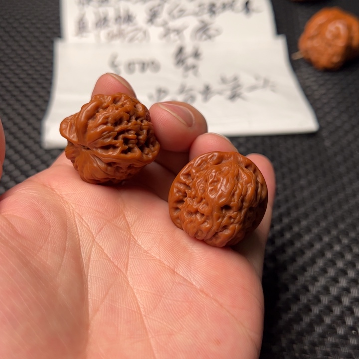 文玩核桃吊坠30尺11陌陌