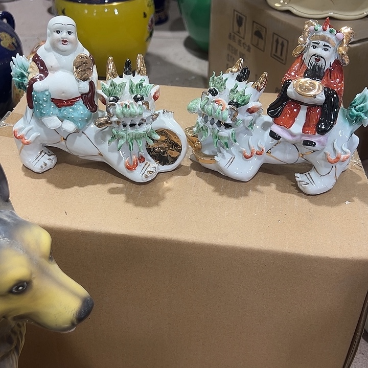 瓷片瑕。。。。。。。。。。。。。。