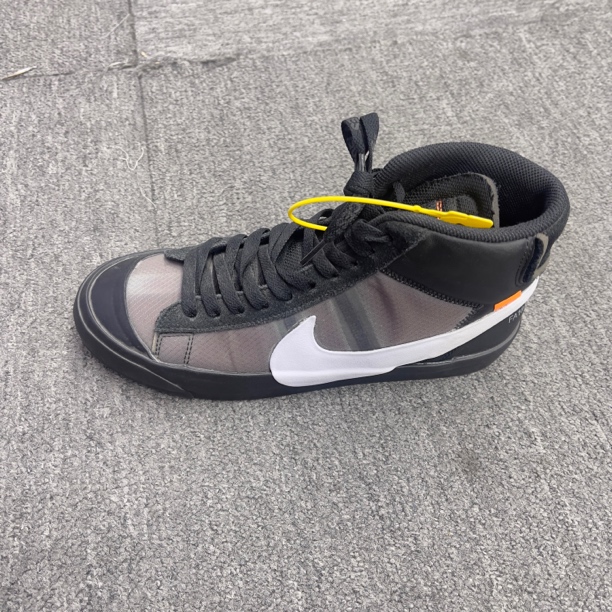 99新 NIKE/耐克 40.5码 原盒 耐克blazer 板鞋