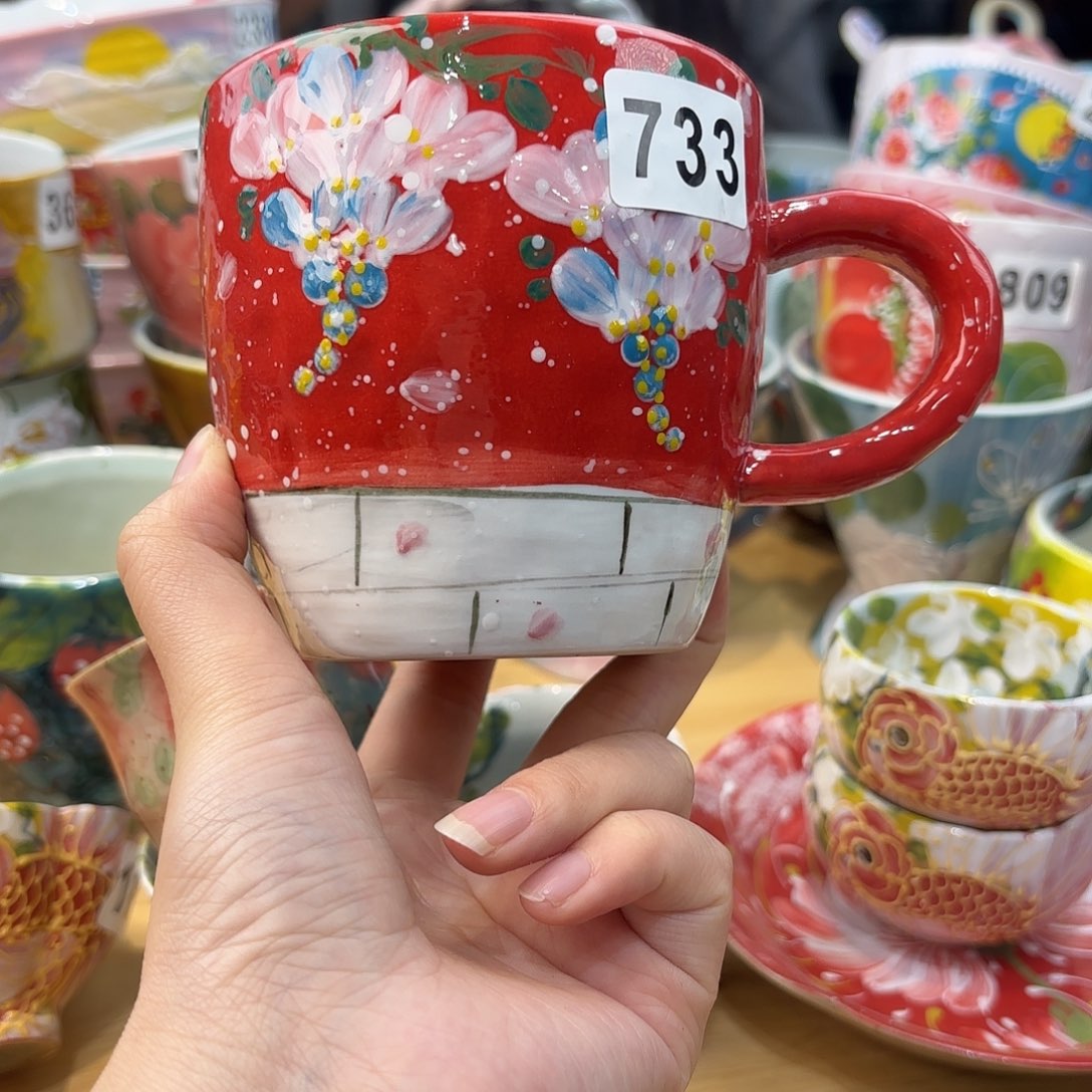 瓷片兔兔盖茨。兔兔好