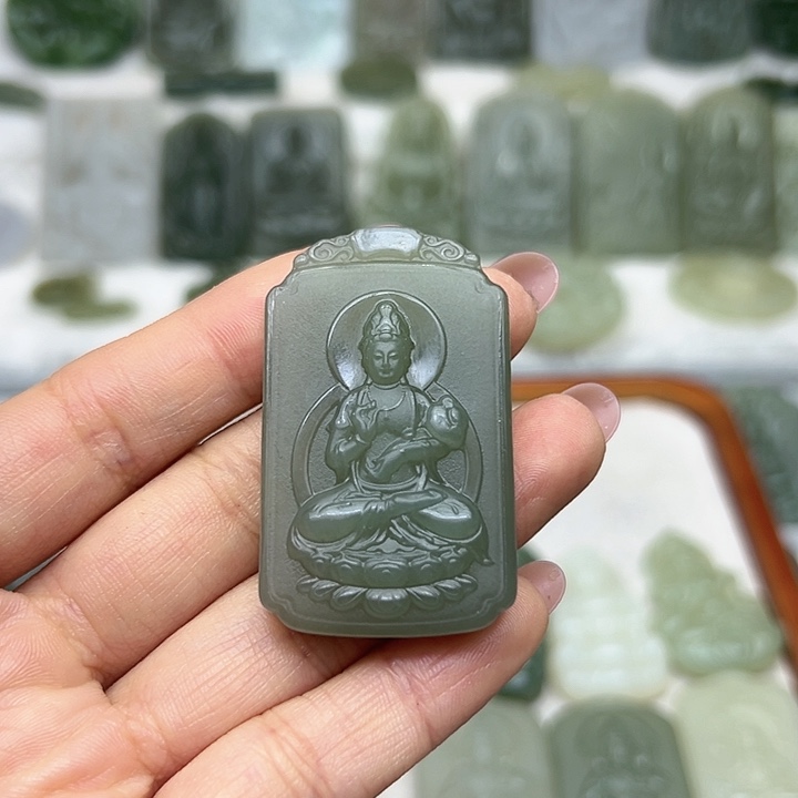 和田玉颈饰未镶嵌用****2