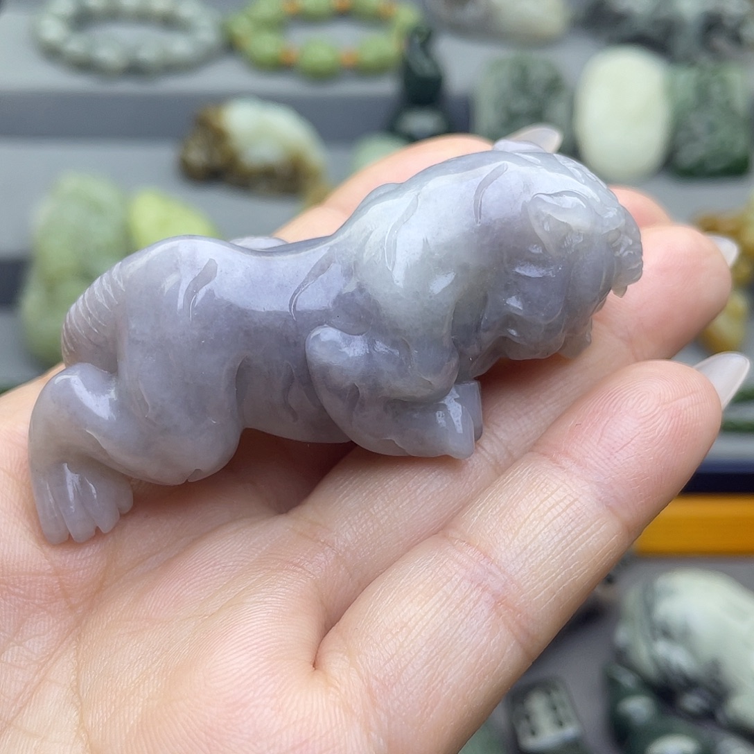 可***枫和田玉未镶嵌颈饰