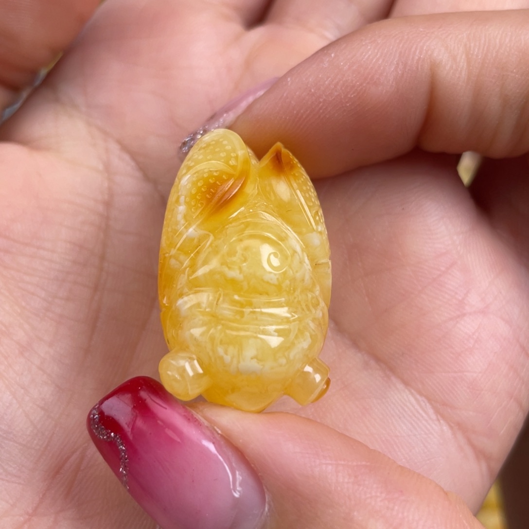 琥珀裸石未镶嵌蜜蜡