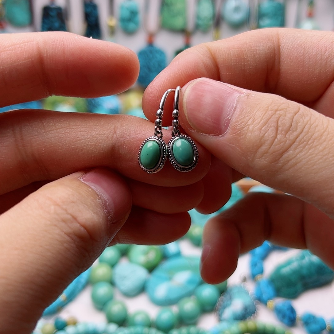 绿松石珠宝奇石未镶嵌