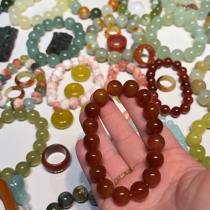 蛇纹石玉未镶嵌手串