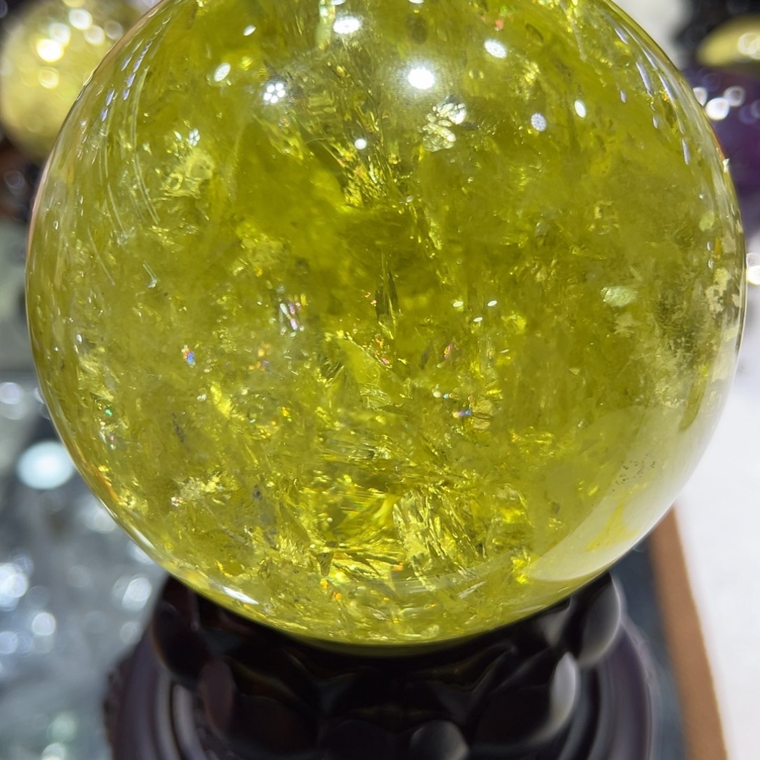 水晶水晶球摆件未镶嵌