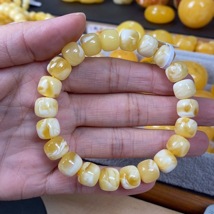 未镶嵌琥珀裸石单圈