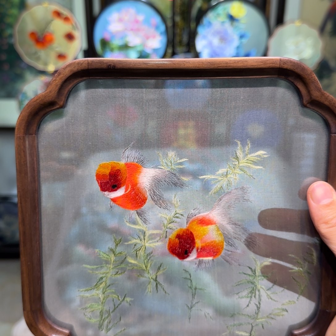 刺绣刺绣工艺精湛