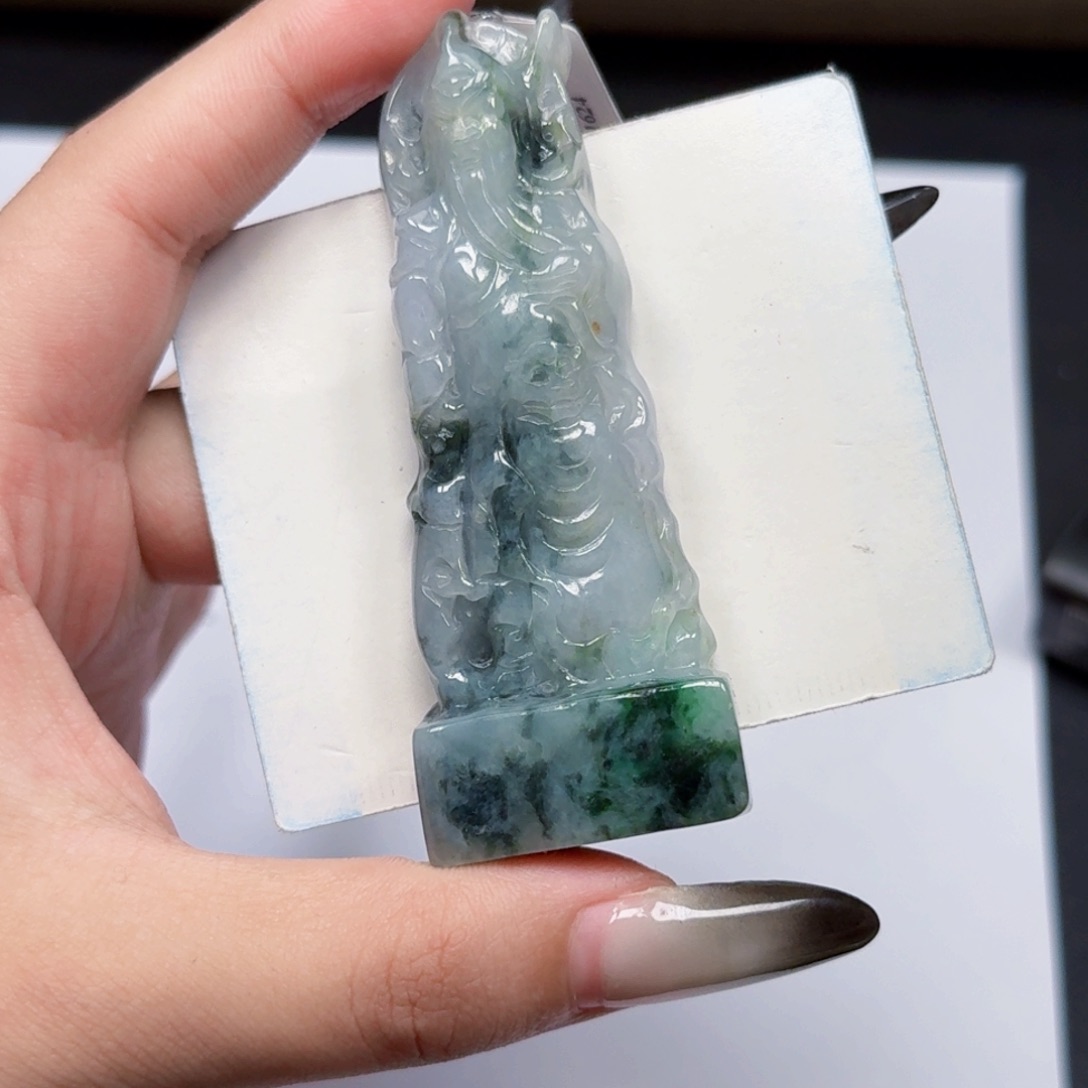 翡翠未镶嵌挂件翡翠