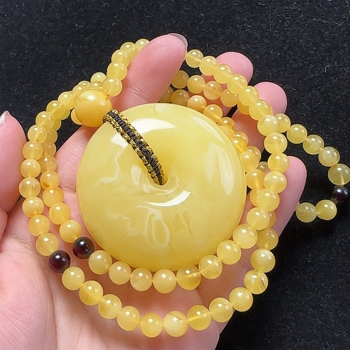 蜜蜡珠宝奇石未镶嵌