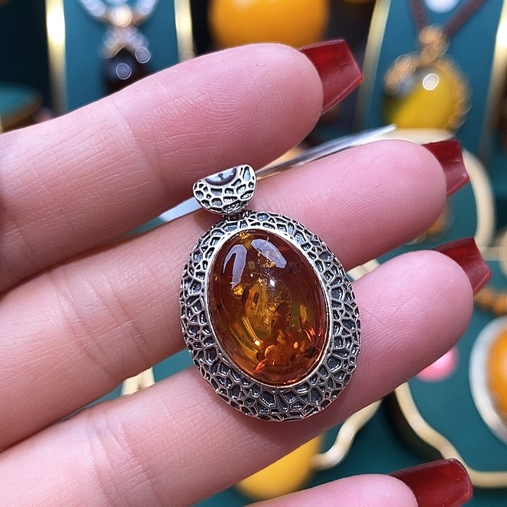 琥珀（花珀）颈饰银S925镶嵌