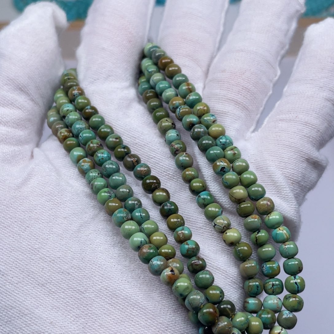 未镶嵌绿松石珠宝奇石