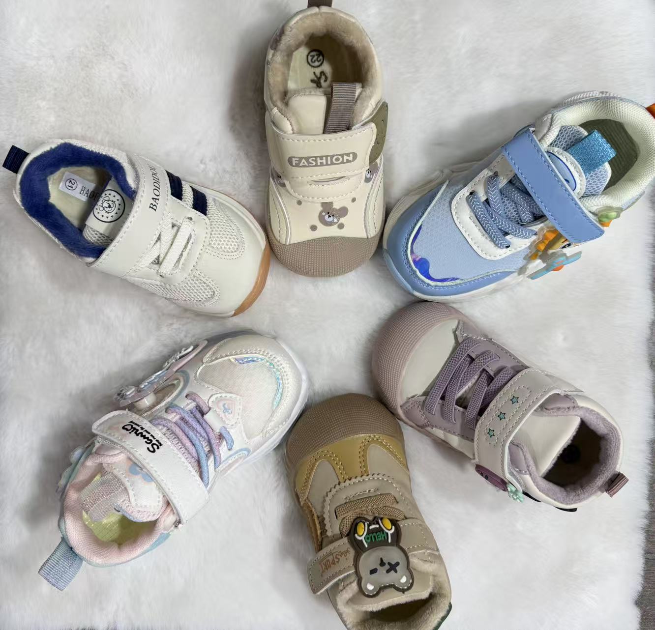 万万家童鞋扣号链接