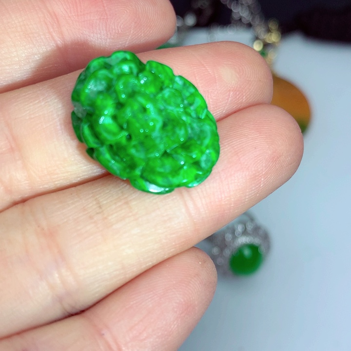 翡翠吊坠(不含链)未镶嵌