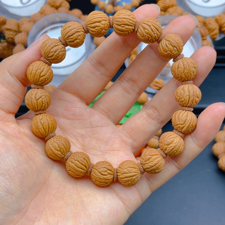 桃核吊坠精品满天星14尺寸捡漏