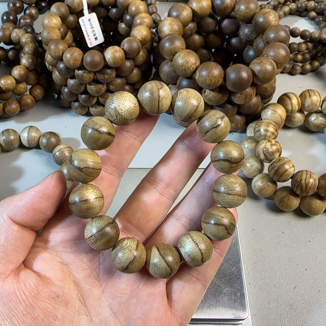 沉香香囊沉香达拉干虎斑纹1.6