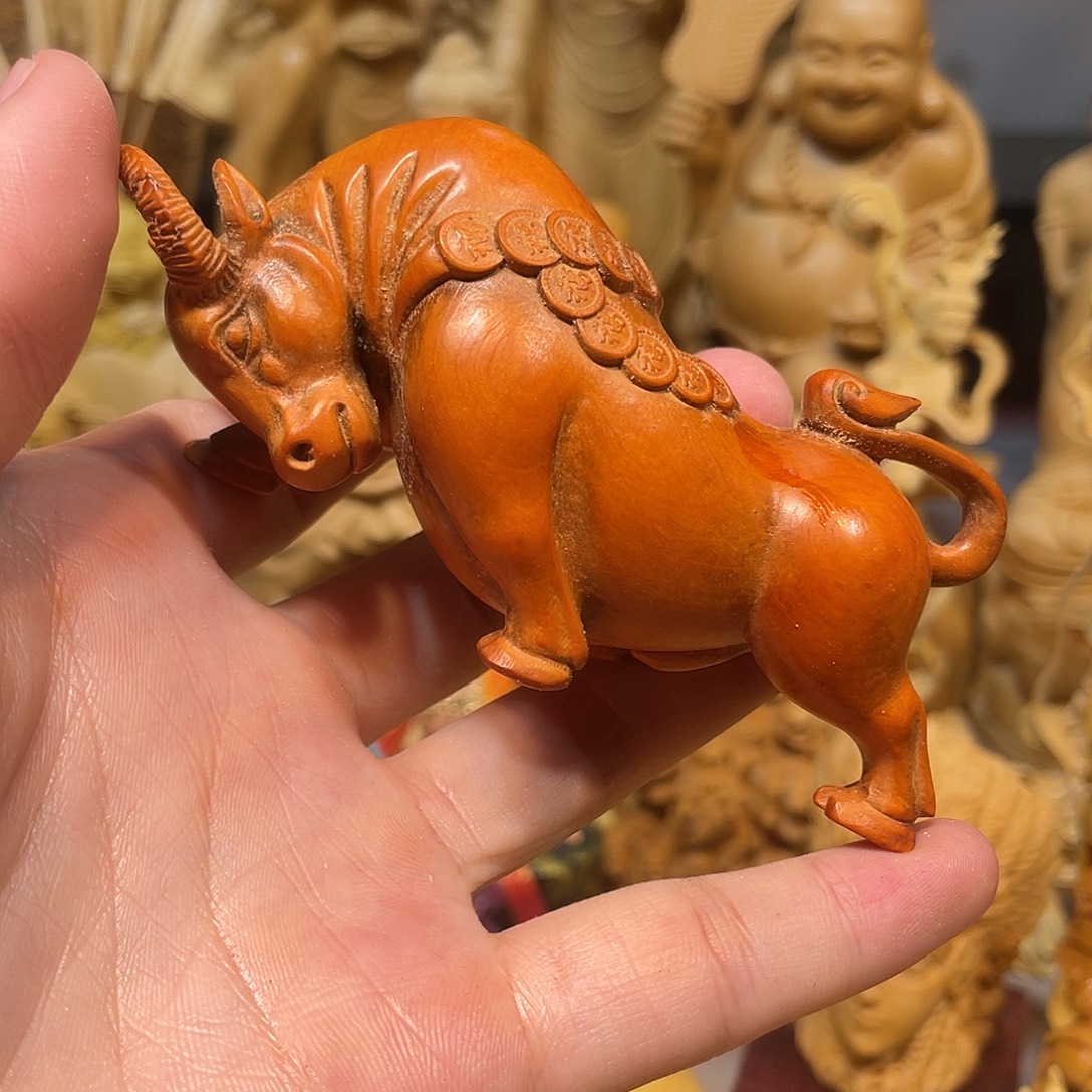 黄杨木小瑕疵小叶做旧斗牛