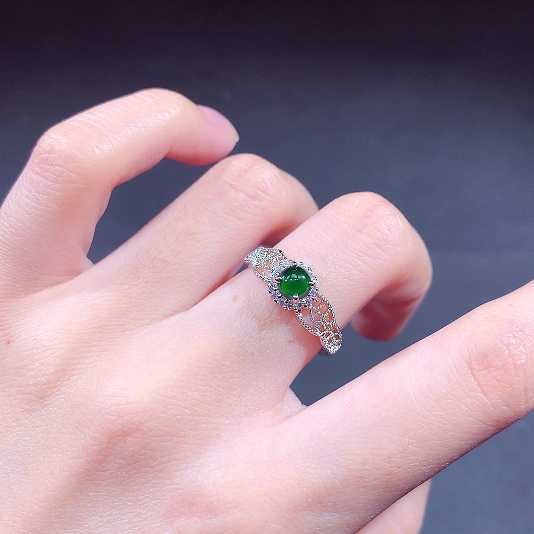 未镶嵌戒指翡翠翡翠