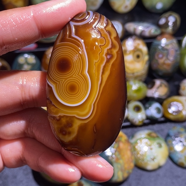 玛瑙/玉髓珠宝奇石未镶嵌