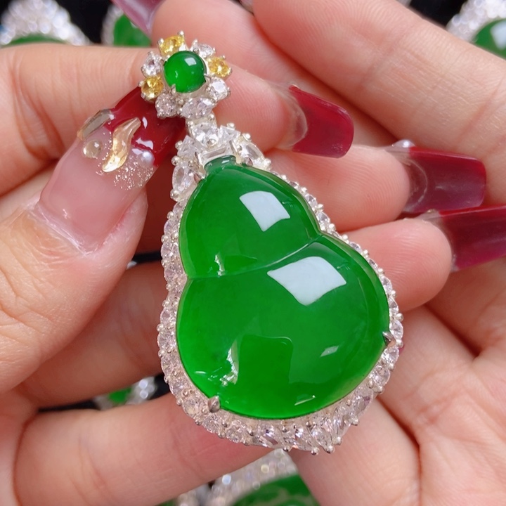 翡翠颈饰银S925镶嵌