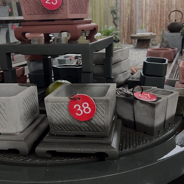 卡***制青石花盆青石花盆