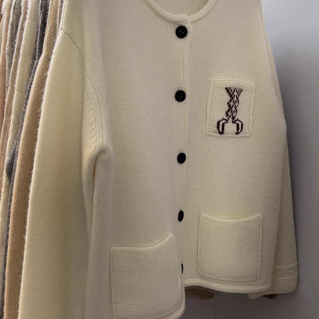 五星 三兜 羊绒 开衫