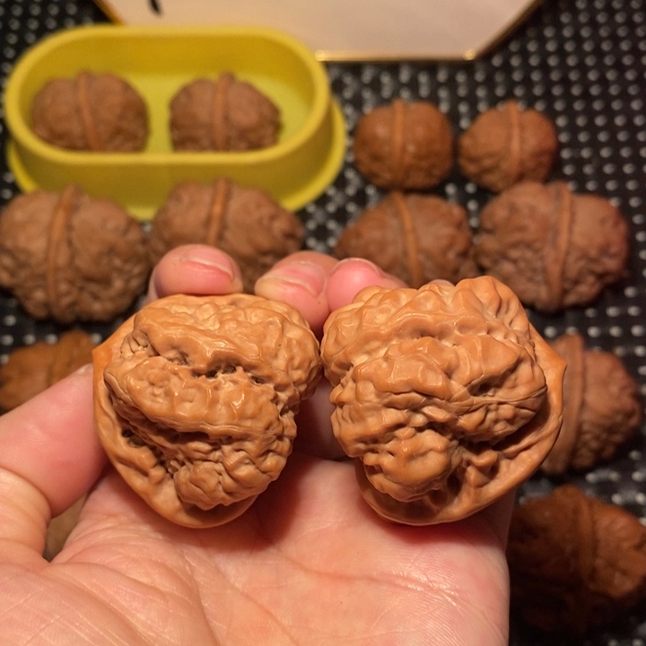 文玩核桃把件小掐腰超大腿蛙王