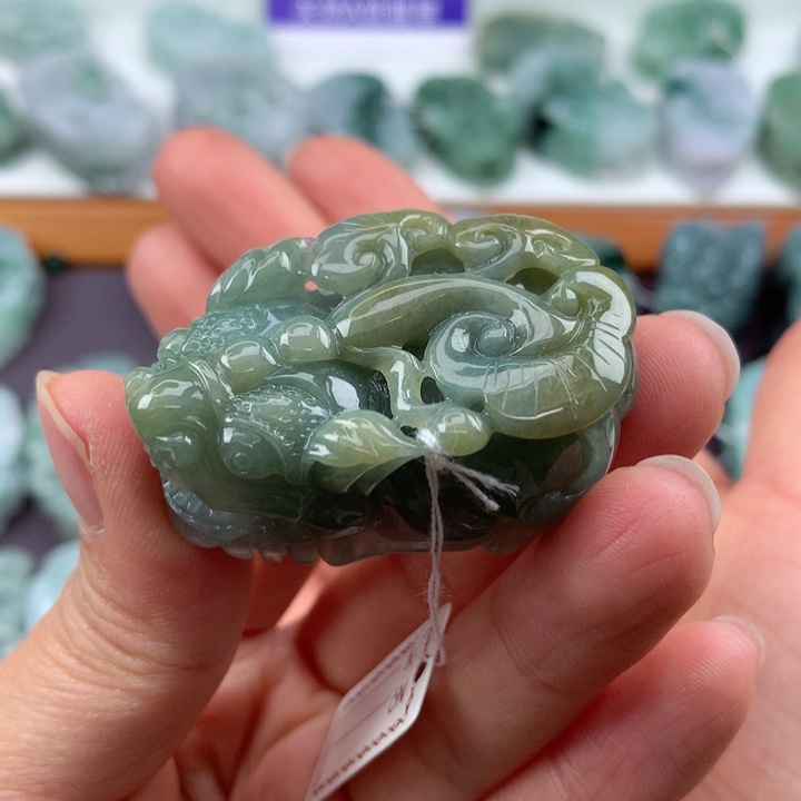 翡翠吊坠(不含链)未镶嵌