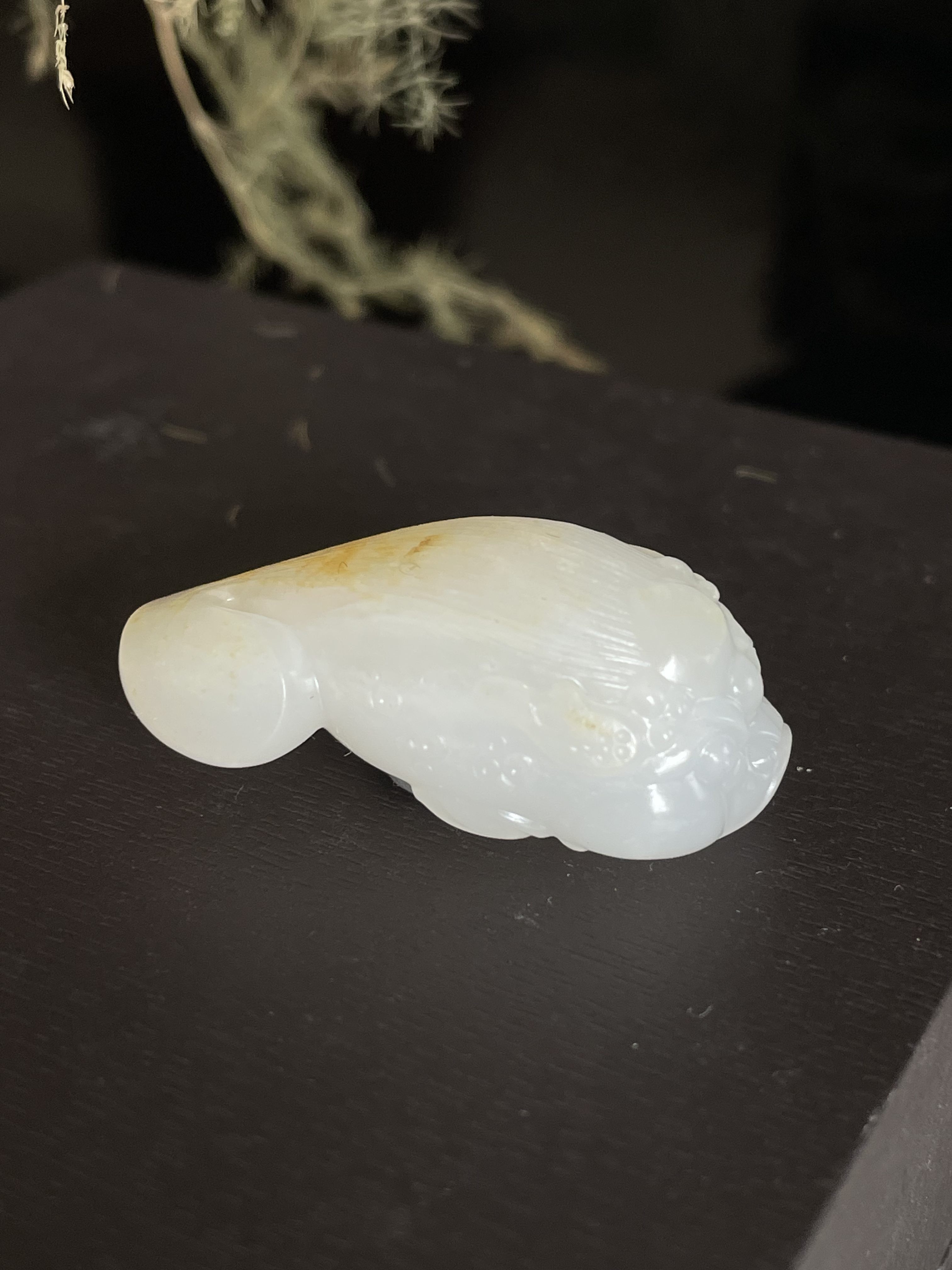 精品新疆和田玉洒金皮白玉玉化龙吊坠挂件 精雕油润细腻12.7克