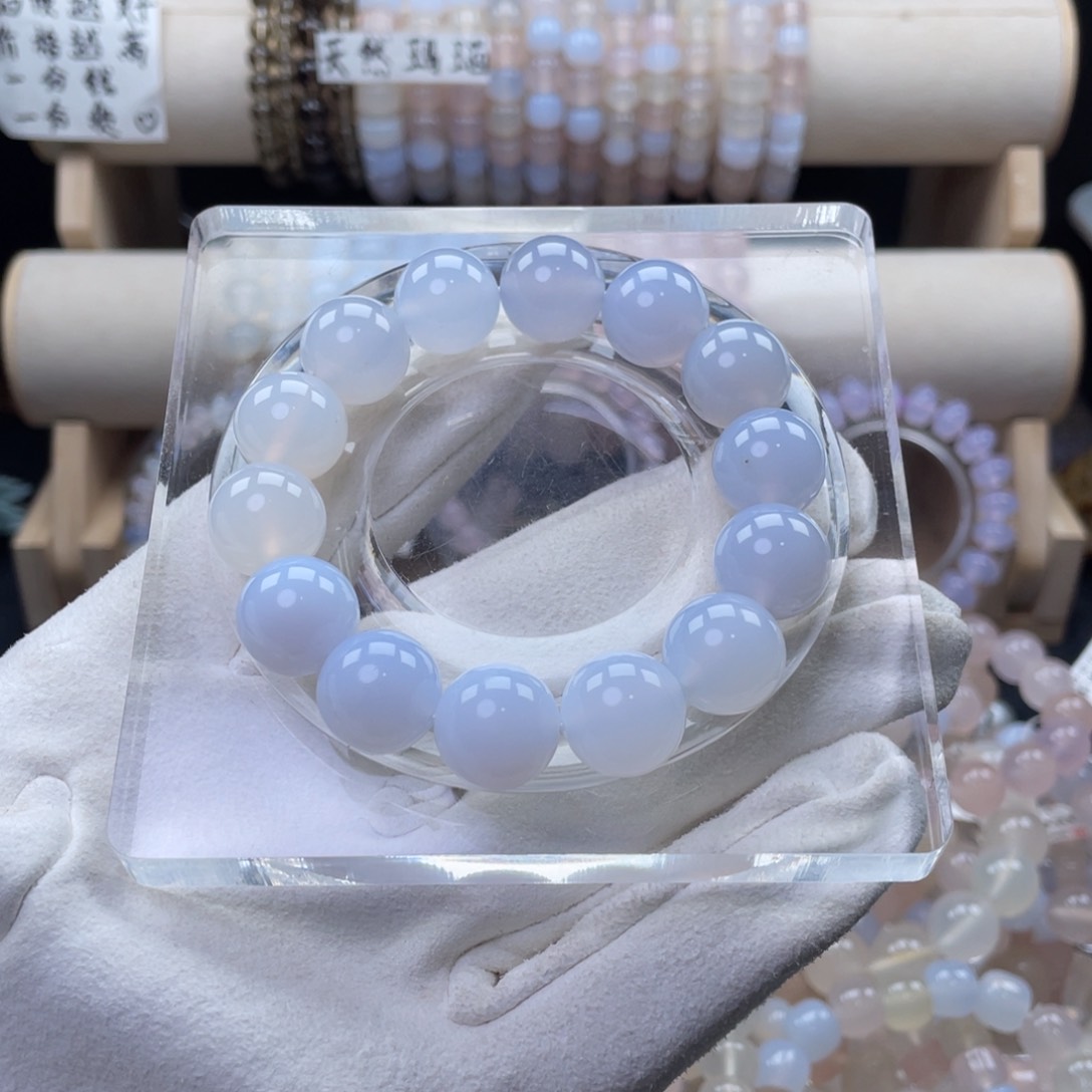 未镶嵌手链玛瑙/玉髓卡14带微微包容