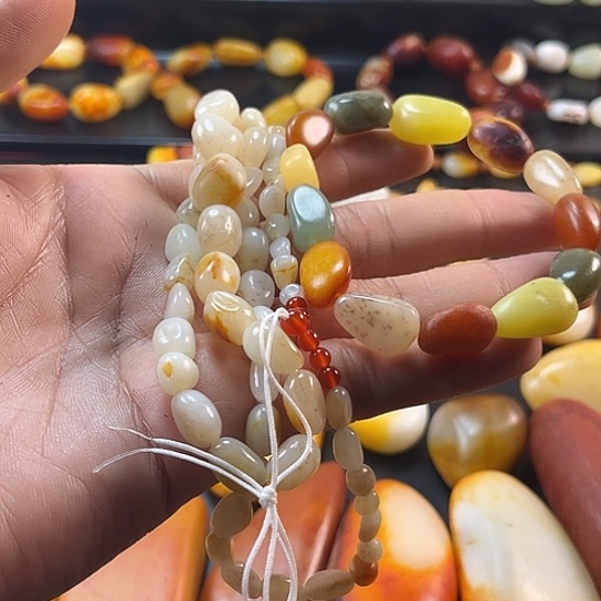 手***6和田玉未镶嵌挂件