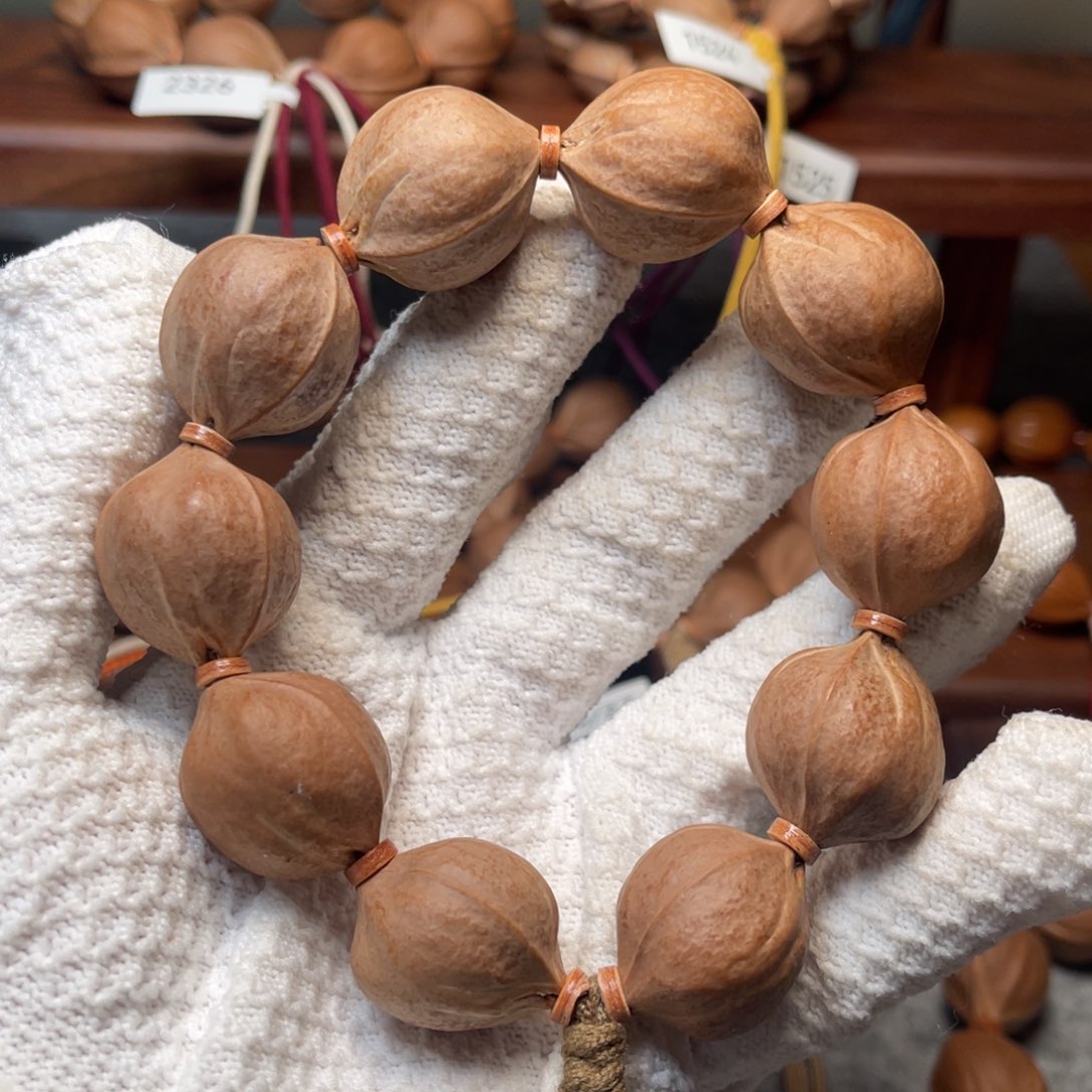 橄榄核手串/手链215/25鲨鱼背