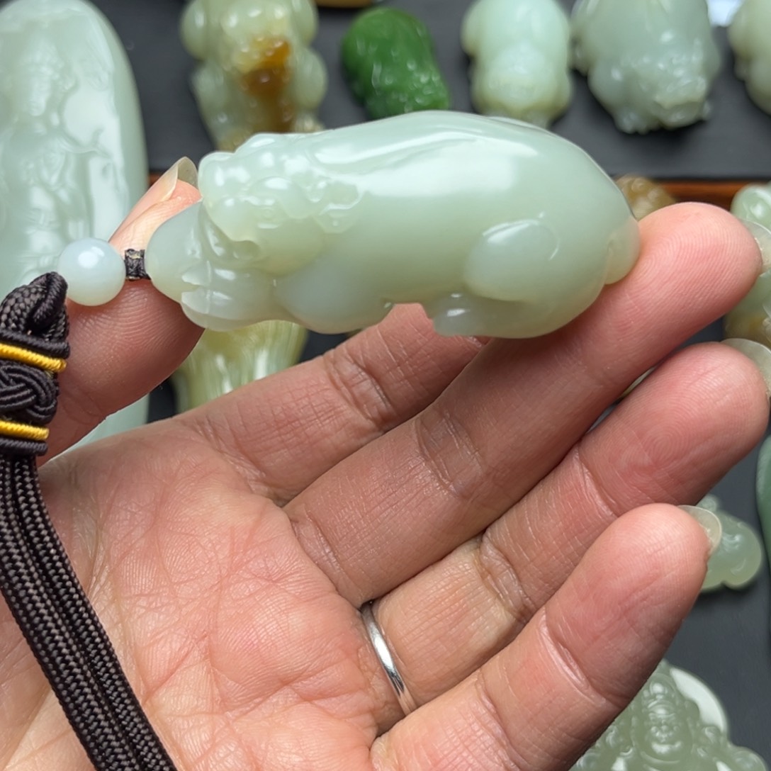 【闪购商品】和田玉颈饰未镶嵌