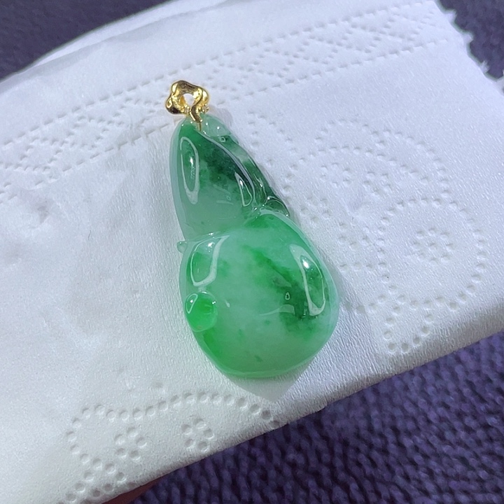 翡翠颈饰18K金镶嵌翡翠