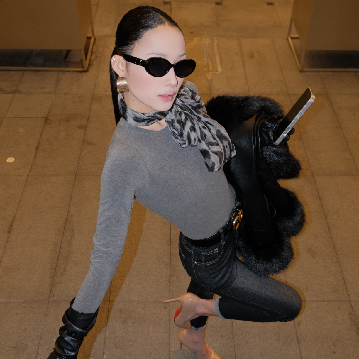 DAS【磨毛暖意】秋冬新款修身显瘦圆领内搭长袖打底衫