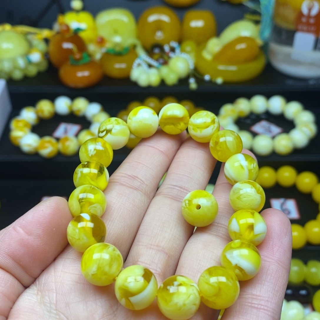布***山瓷白花12手串一条