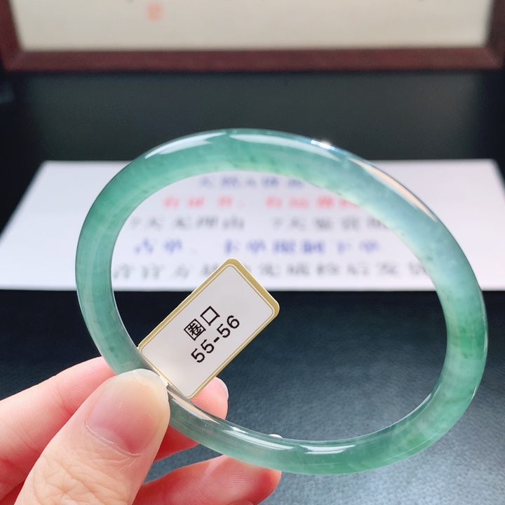 翡翠未镶嵌手镯翡翠手镯102