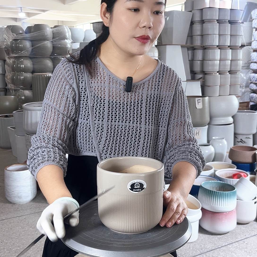 陶瓷口径15-14。浅灰。。