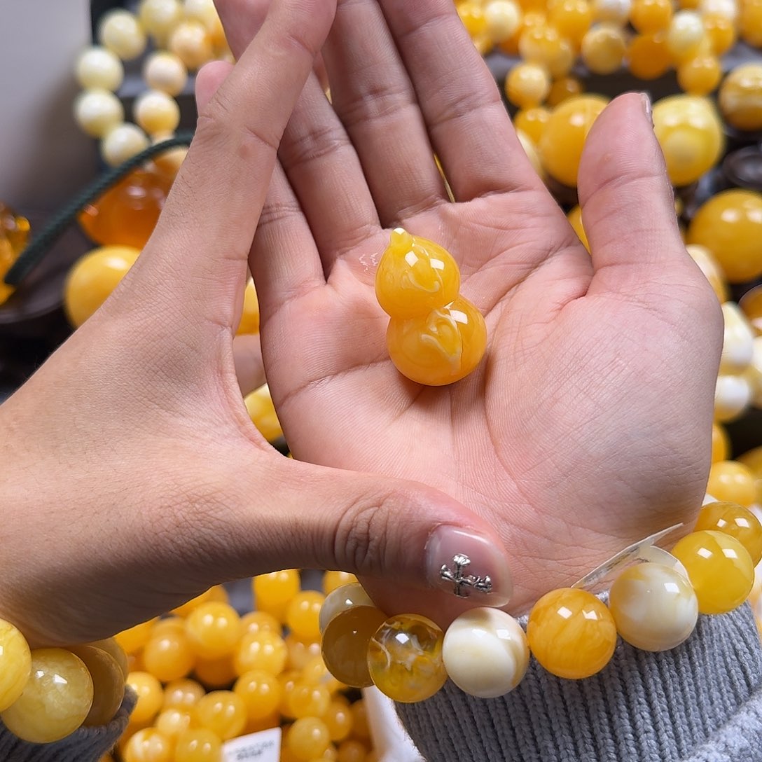 琥珀珠宝奇石未镶嵌葫芦